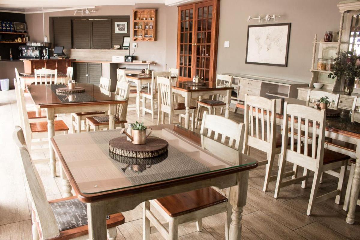 Gemstone Guest House Klerksdorp Extérieur photo